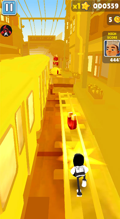 地铁跑酷磁铁金币版截图2